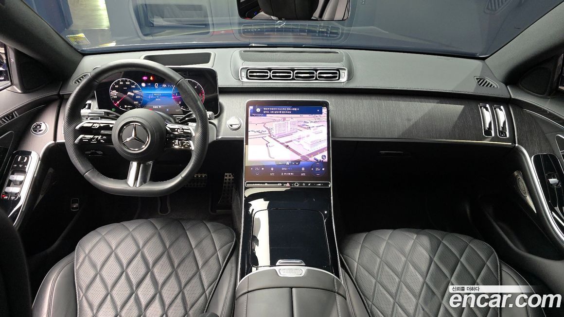 Mercedes-Benz S-Class 2023