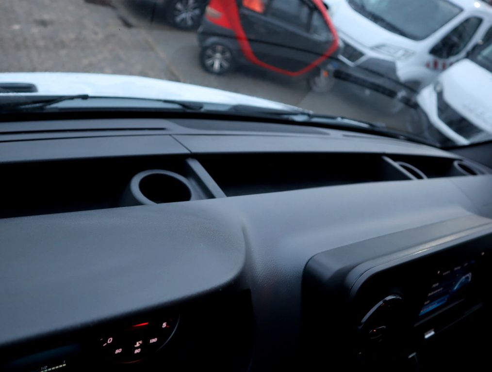 Mercedes-Benz Sprinter 2021