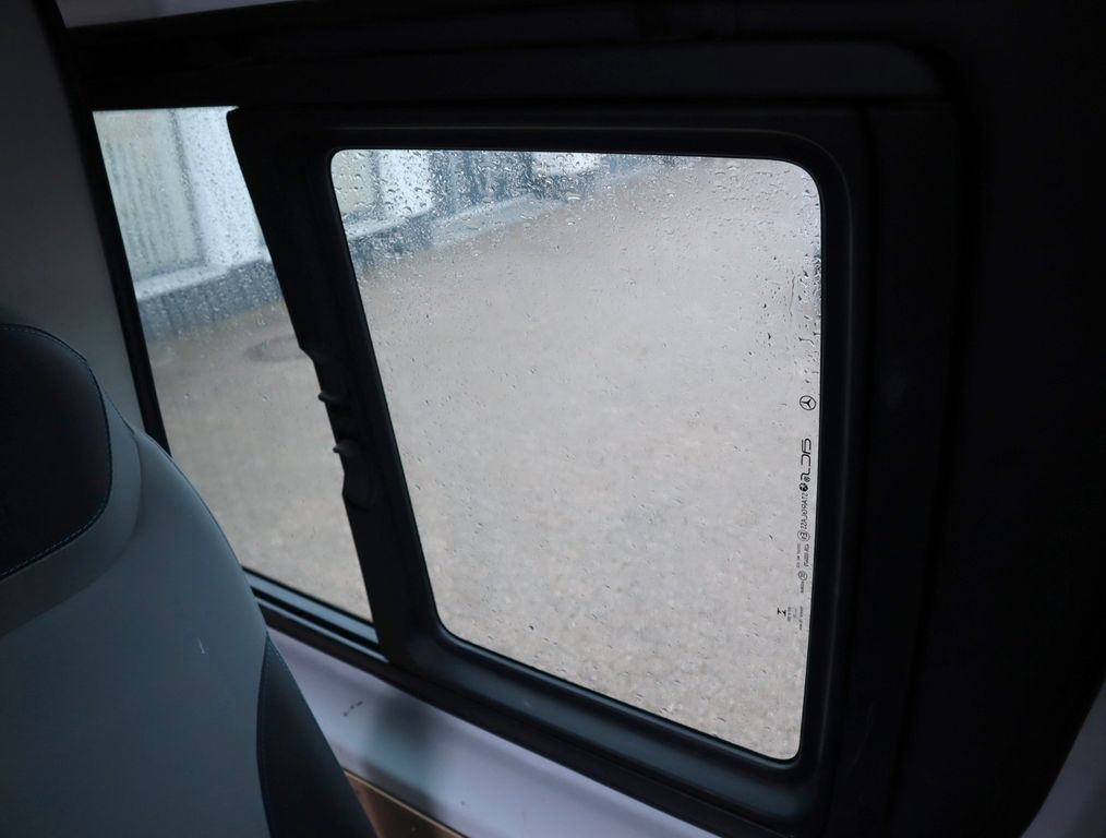 Mercedes-Benz Sprinter 2021