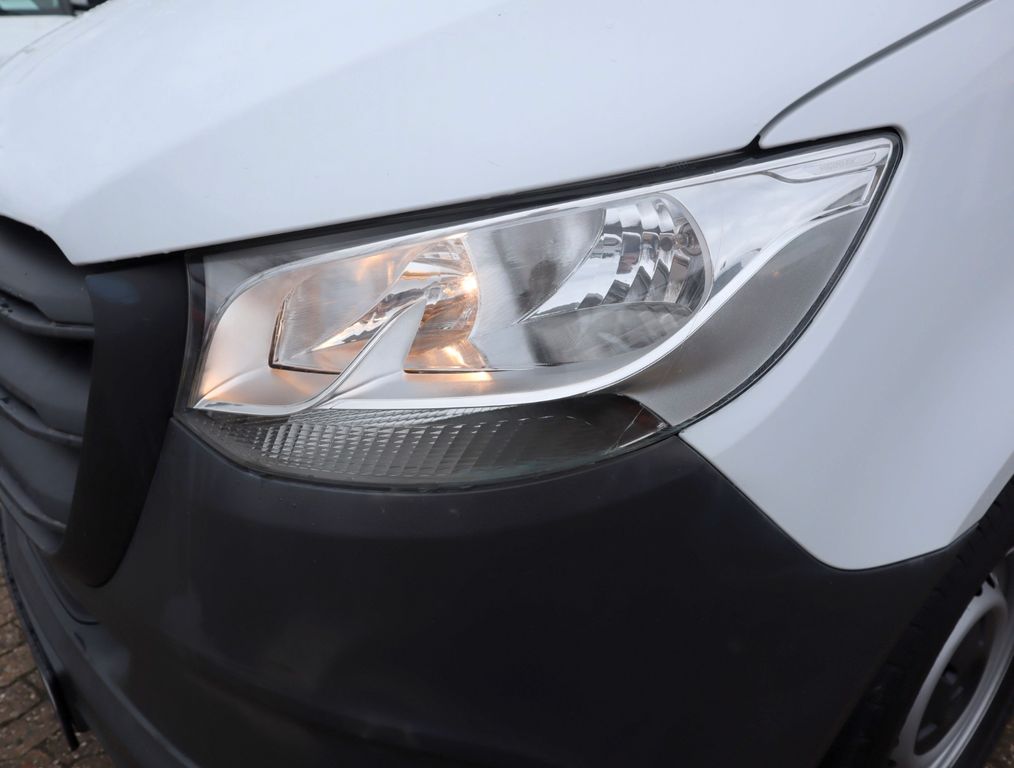 Mercedes-Benz Sprinter 2021