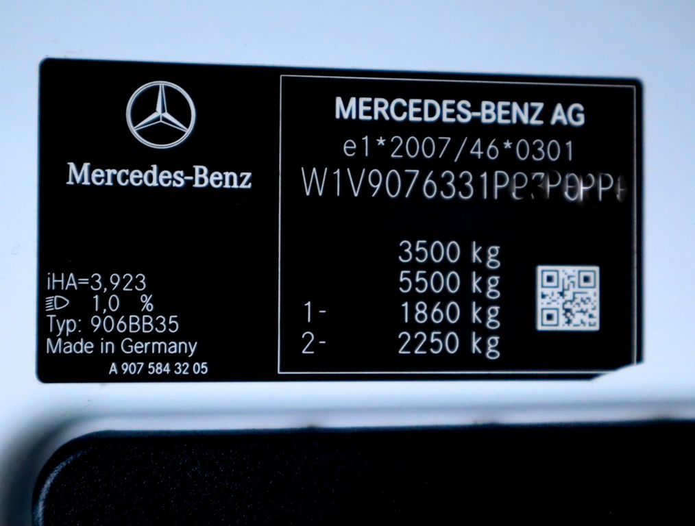 Mercedes-Benz Sprinter 2021