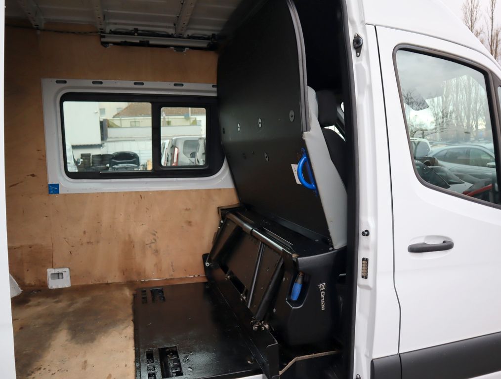 Mercedes-Benz Sprinter 2021