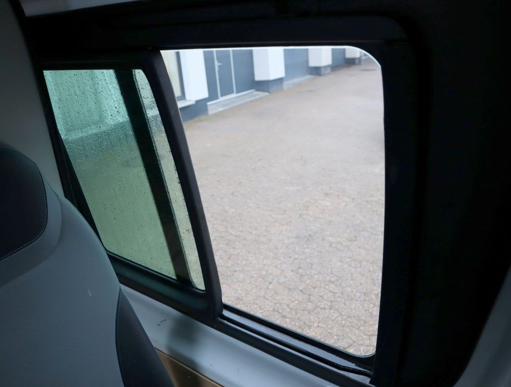 Mercedes-Benz Sprinter 2021