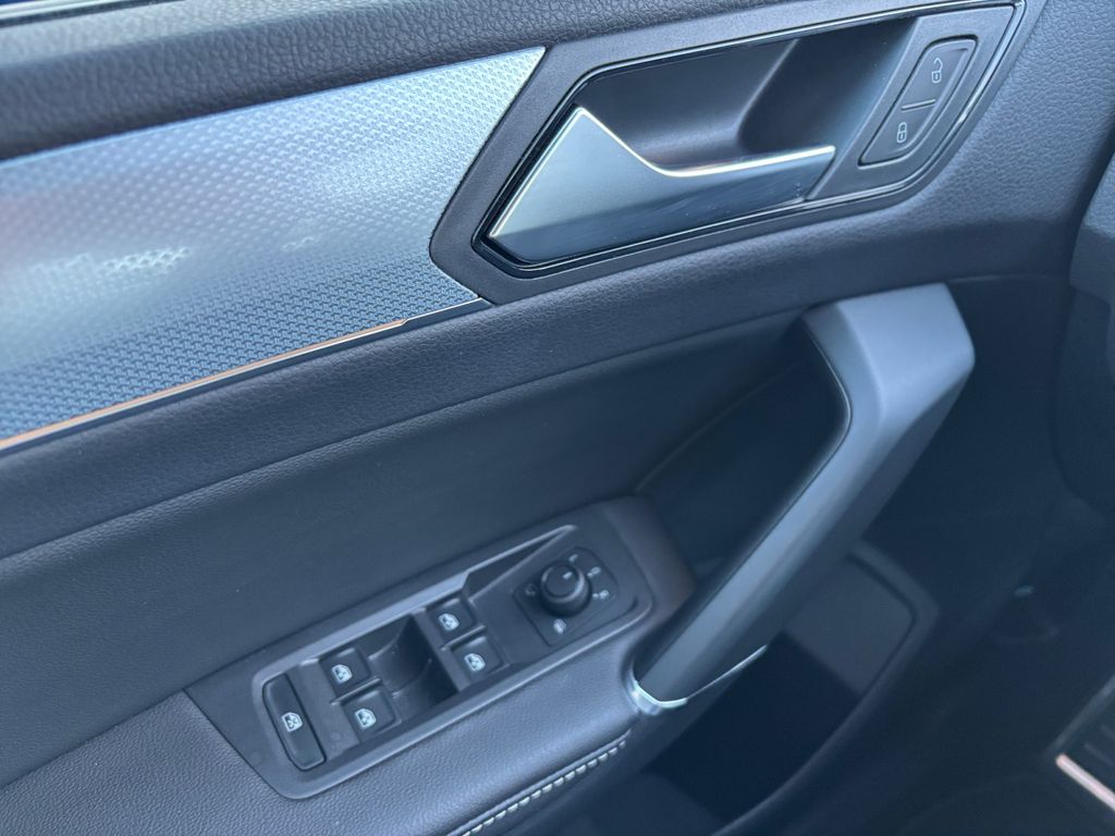 Volkswagen Touran 2025