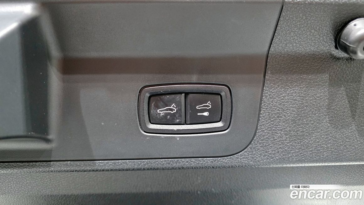 Porsche Panamera 2023