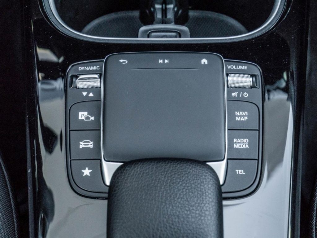 Mercedes-Benz A 250 2021