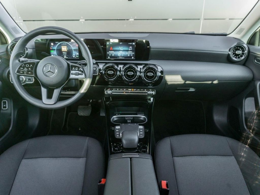 Mercedes-Benz A 250 2021