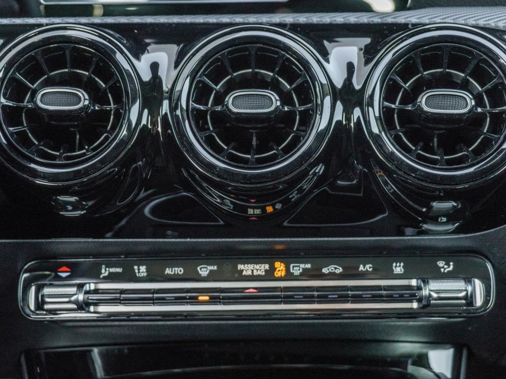 Mercedes-Benz A 250 2021