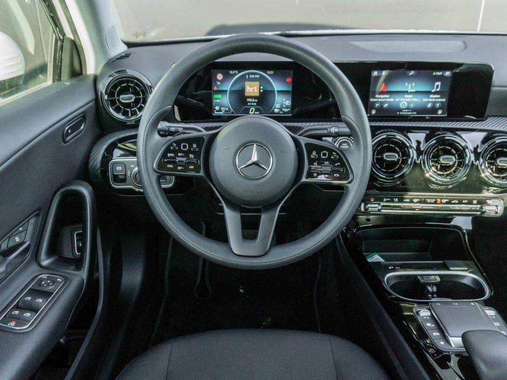 Mercedes-Benz A 250 2021