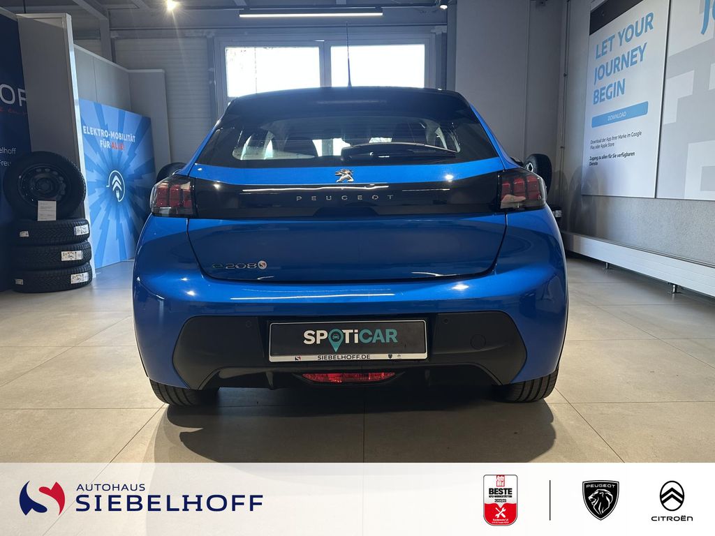 Peugeot 208 2022