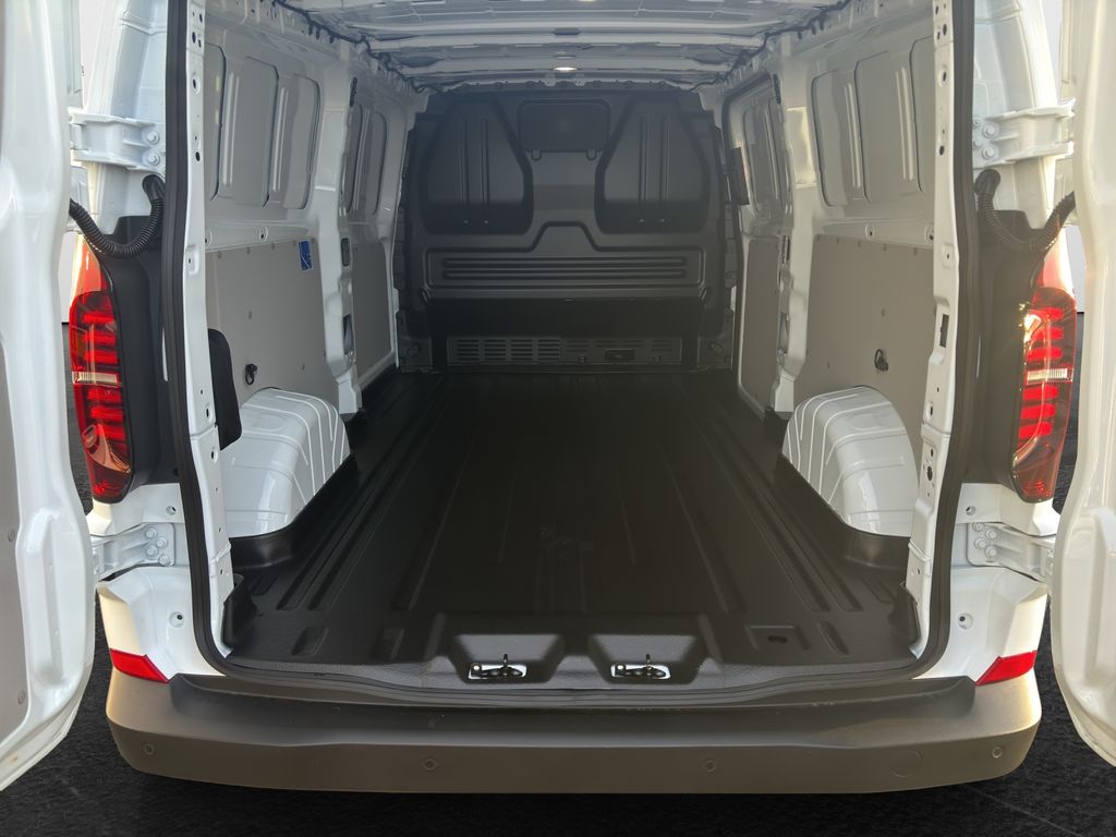 Volkswagen T7 Transporter