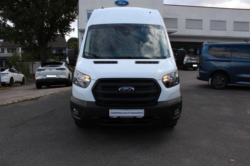 Ford Transit 2024