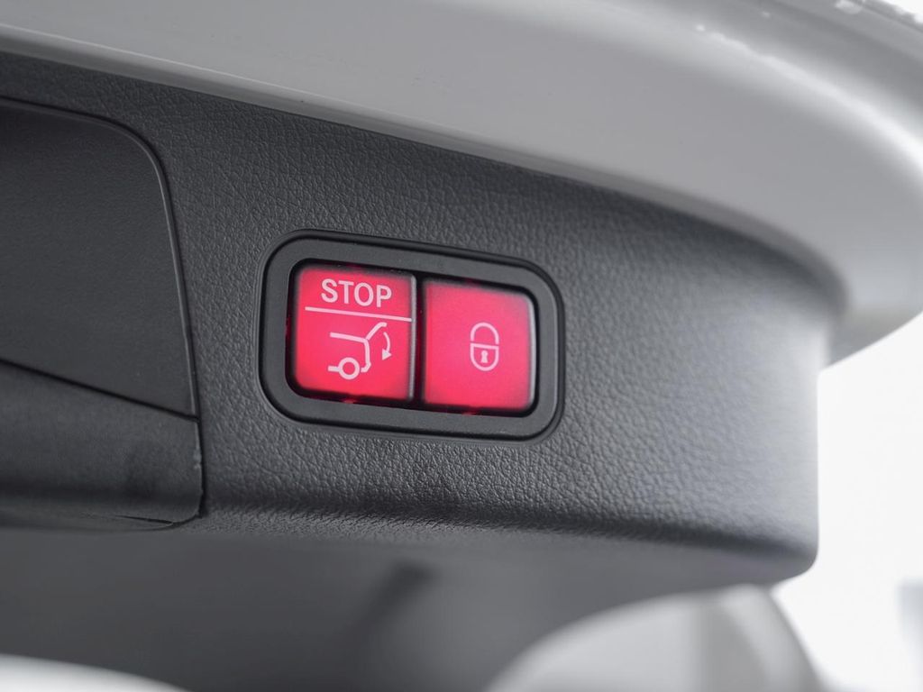 Mercedes-Benz GLA 250 2020