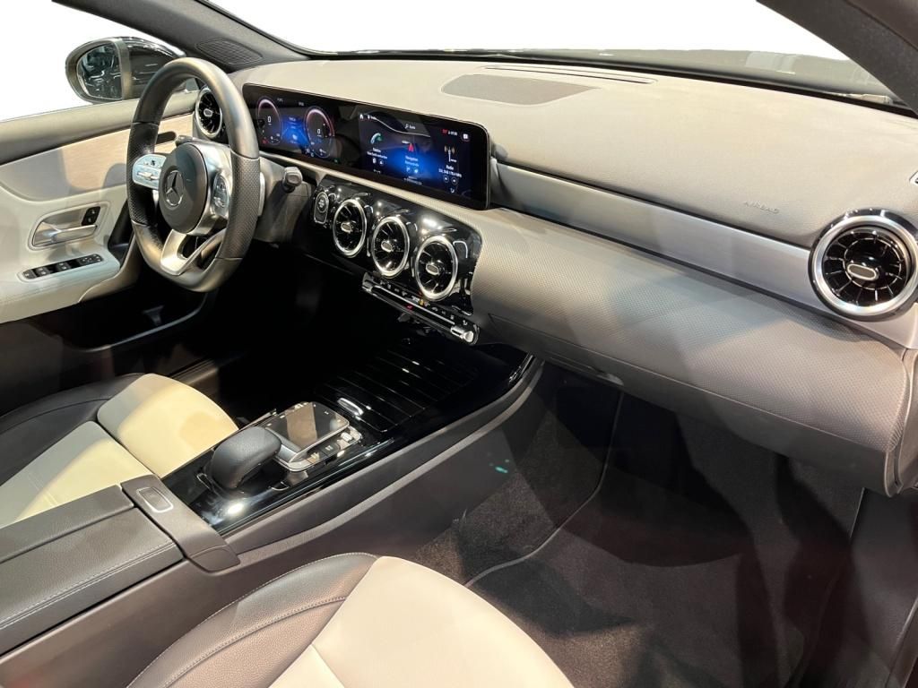 Mercedes-Benz A 250 2021