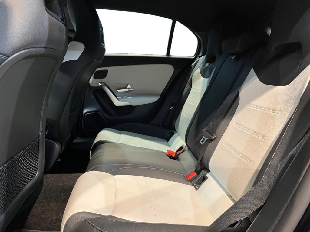 Mercedes-Benz A 250 2021