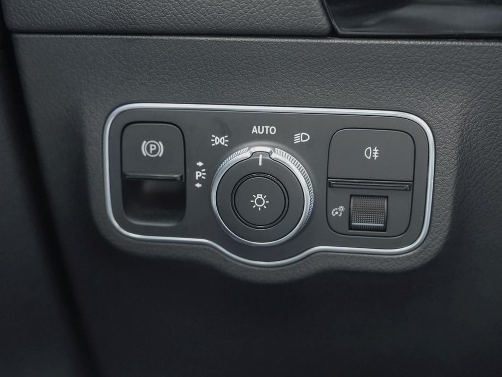 Mercedes-Benz GLA 250 2020