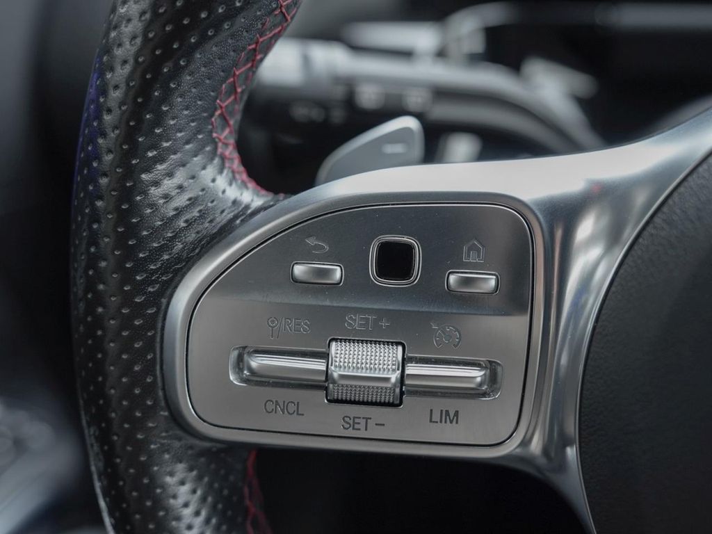 Mercedes-Benz GLA 250 2020