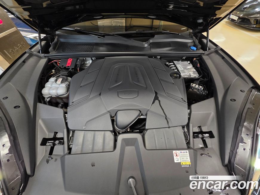 Porsche Cayenne 2024