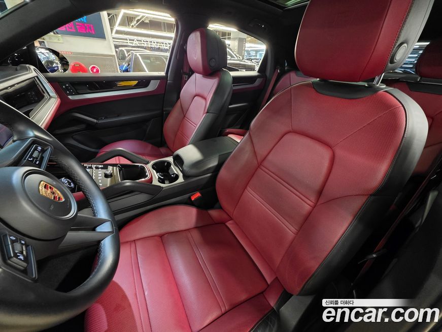 Porsche Cayenne 2024