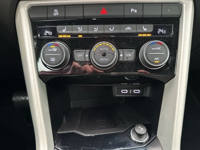 Volkswagen T-Roc 2021