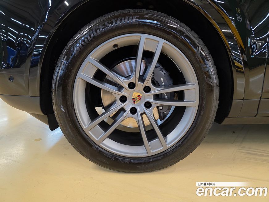 Porsche Cayenne 2024