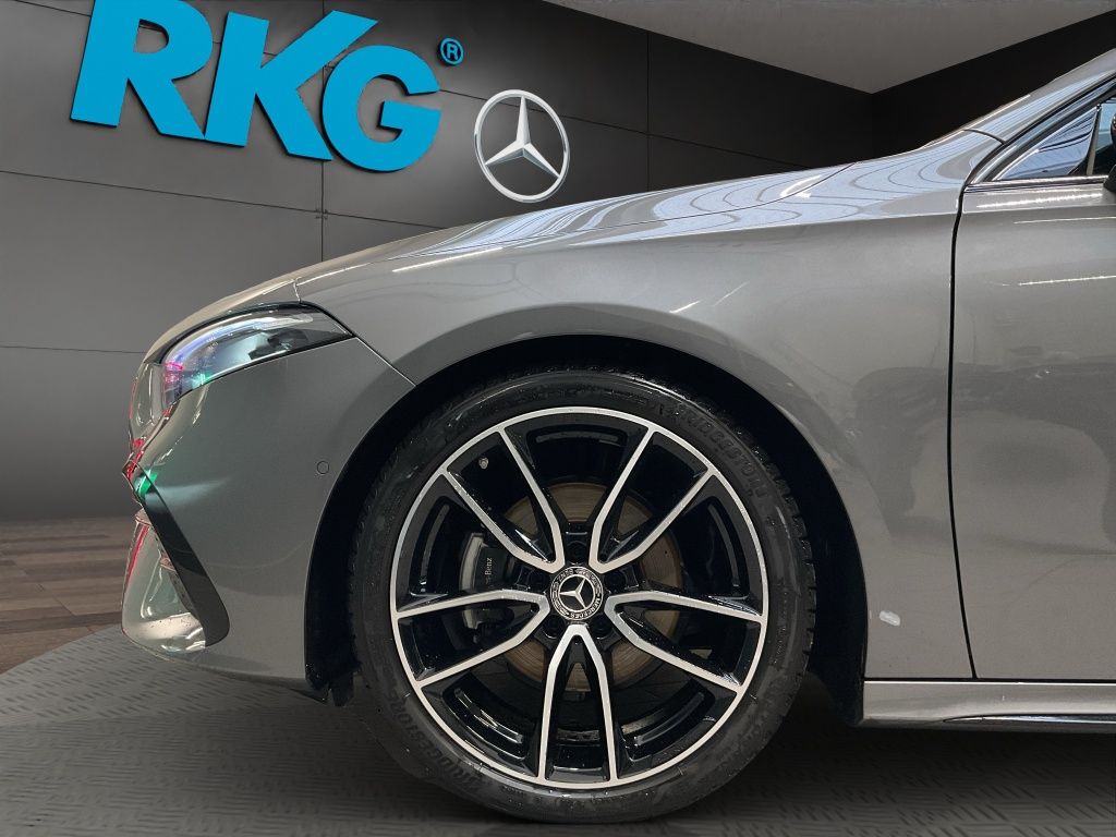 Mercedes-Benz A 200 2025