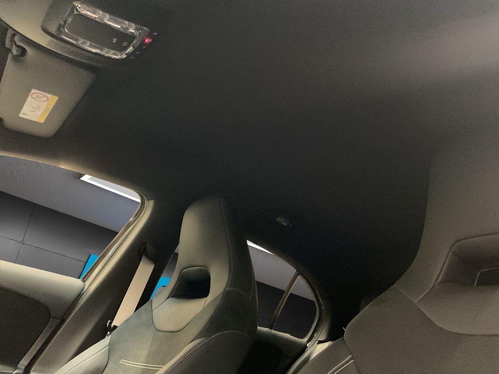 Mercedes-Benz A 200 2025