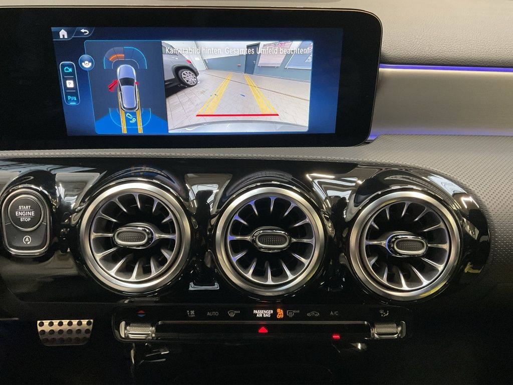 Mercedes-Benz A 200 2025