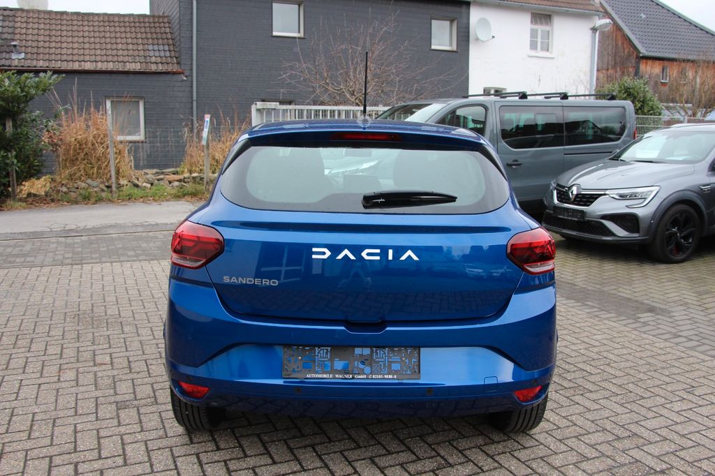 Dacia Sandero 2024