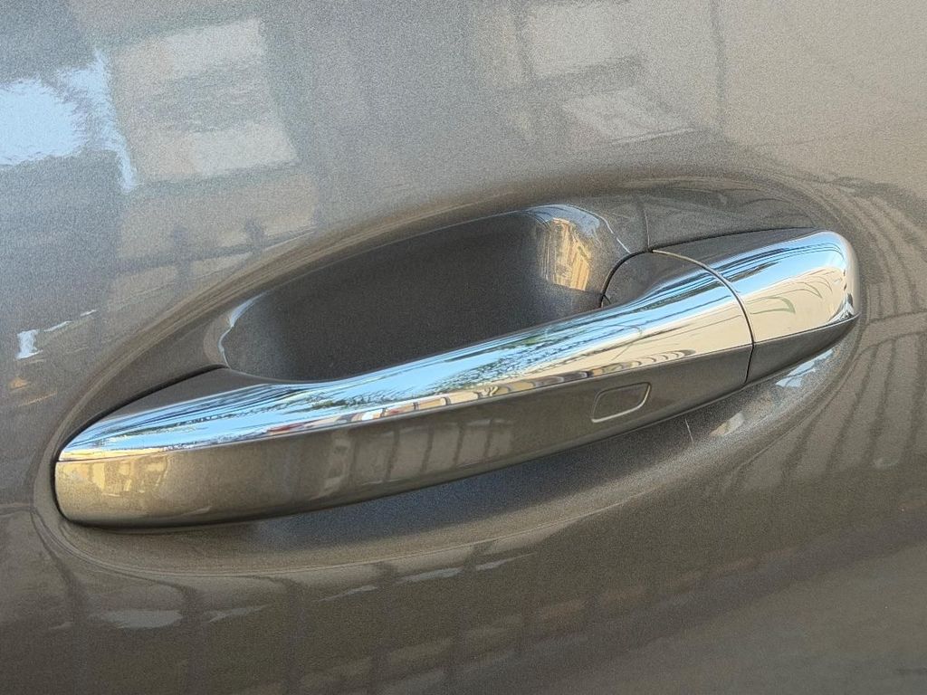 Mercedes-Benz CLA 200 2024