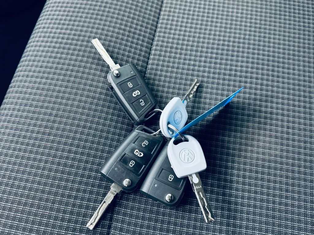 Volkswagen Other 2021