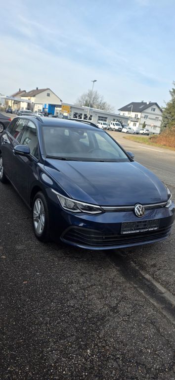 Volkswagen Golf 2024