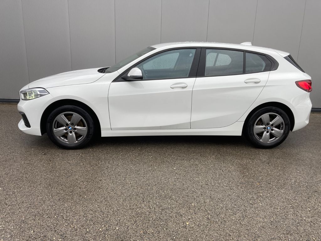 BMW 118 2022