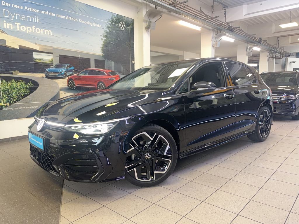 Volkswagen Golf 2025