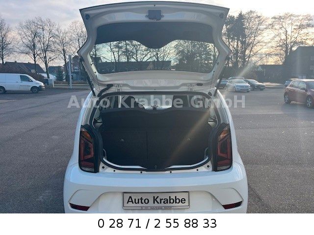 Volkswagen up! 2024