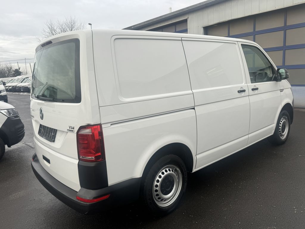 Volkswagen T6 Transporter 2016