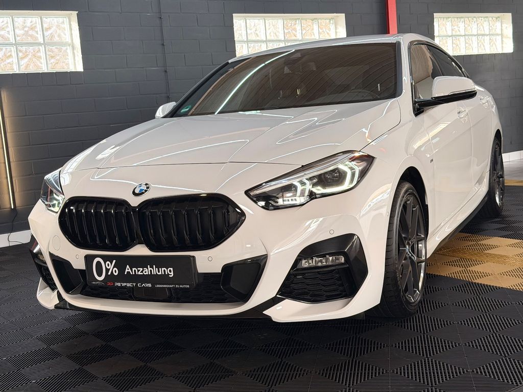 BMW 218 2024