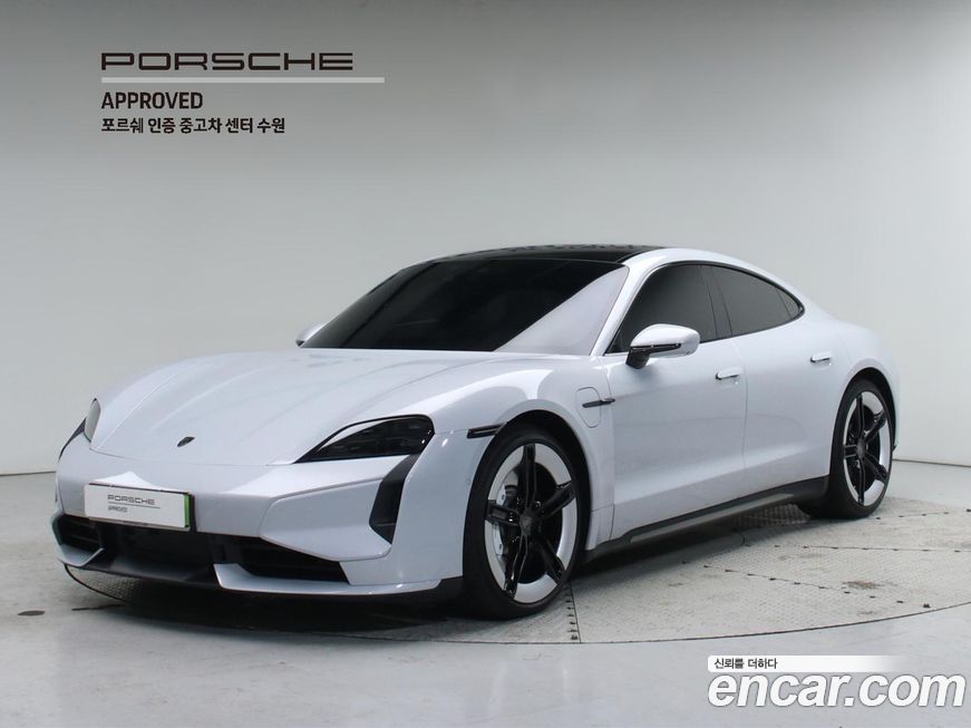 Porsche Taycan 2025