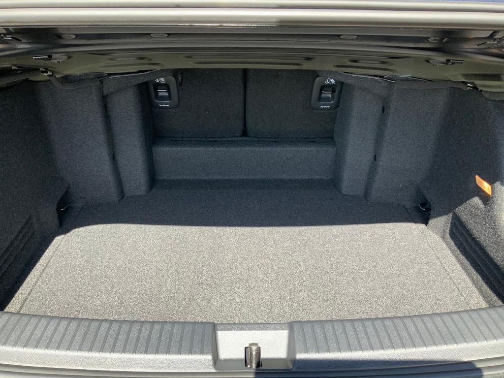 Volkswagen T-Roc 2024