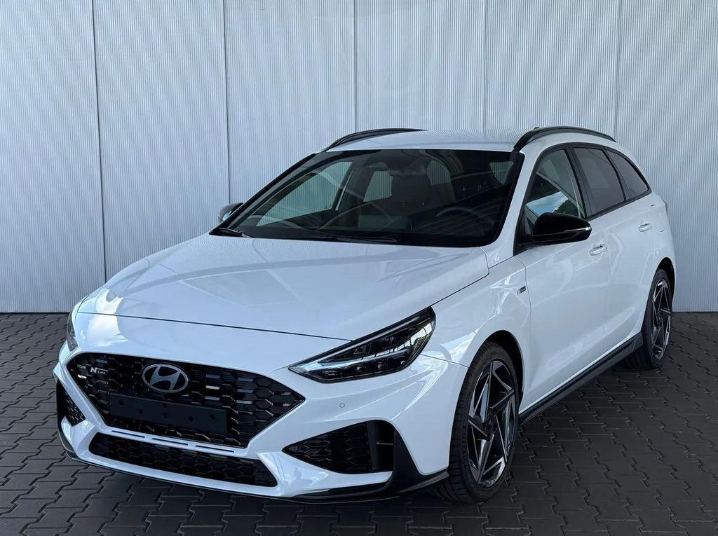 Hyundai i30 2025