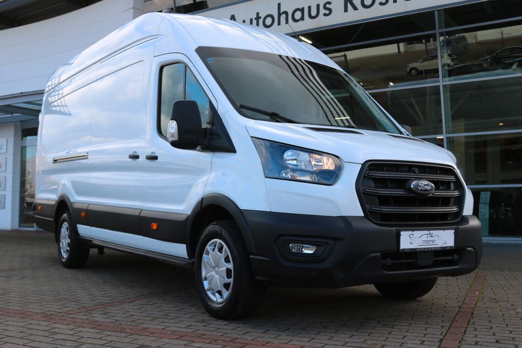 Ford Transit 2023