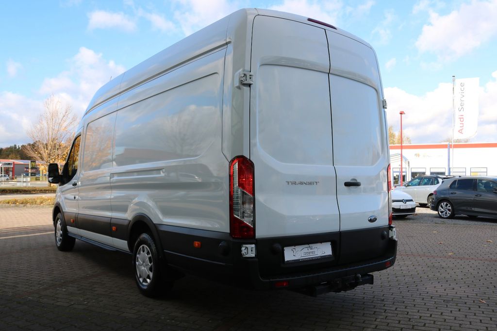 Ford Transit 2023