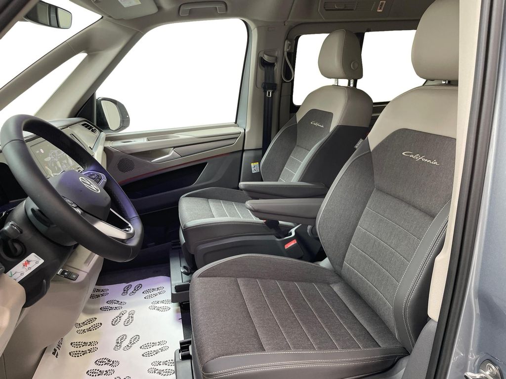 Volkswagen T7 California