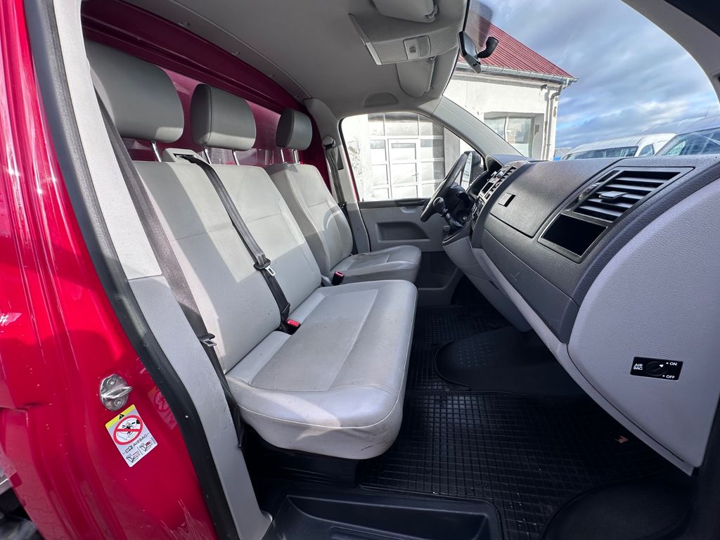 Volkswagen T5 Transporter 2011