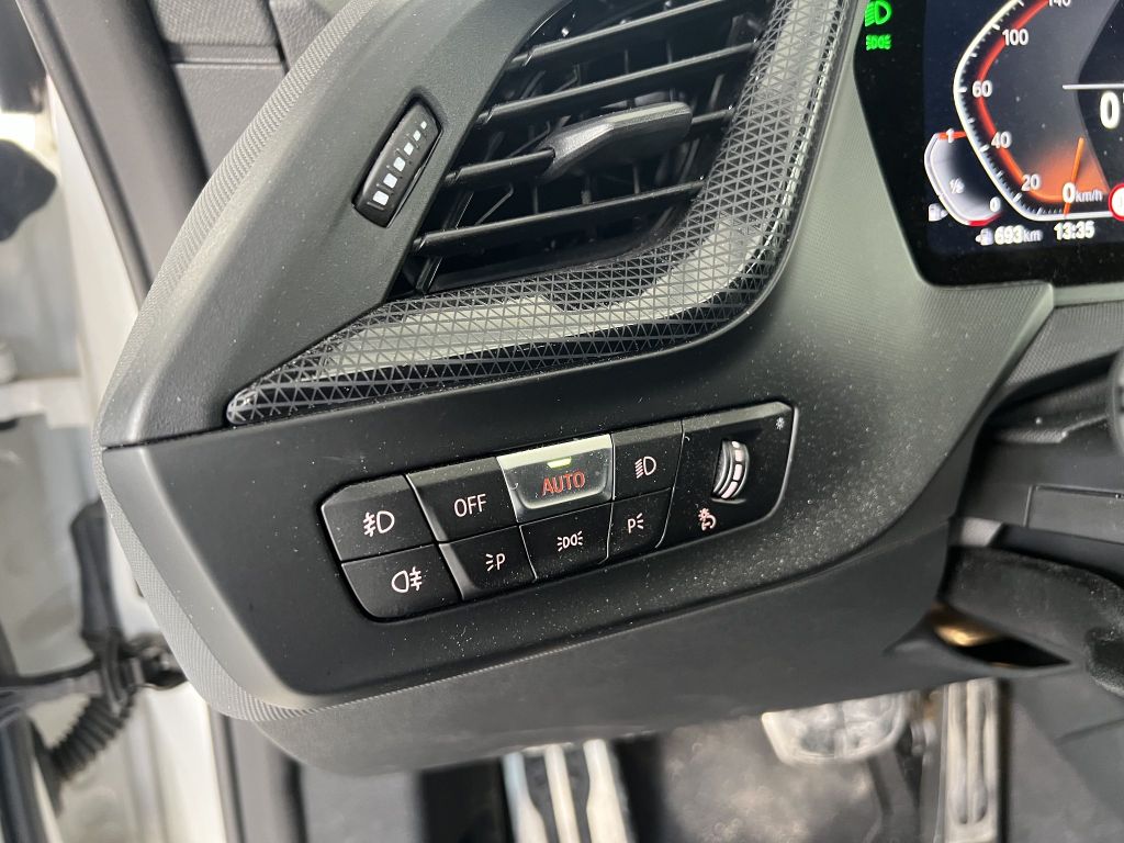 BMW 218 Gran Coupé 2023