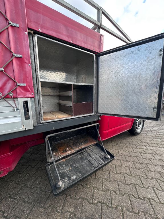 Volkswagen T5 Transporter 2011