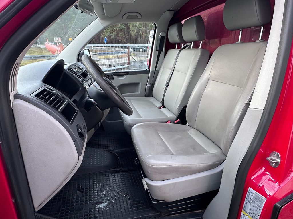 Volkswagen T5 Transporter 2011