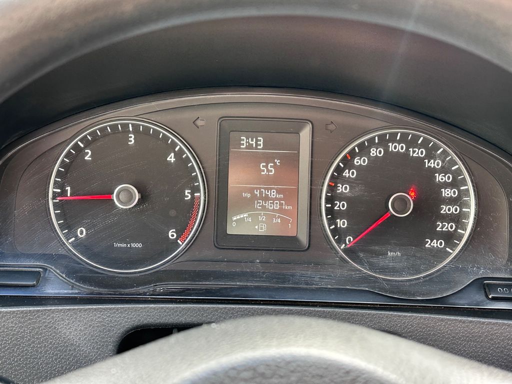 Volkswagen T5 Transporter 2011