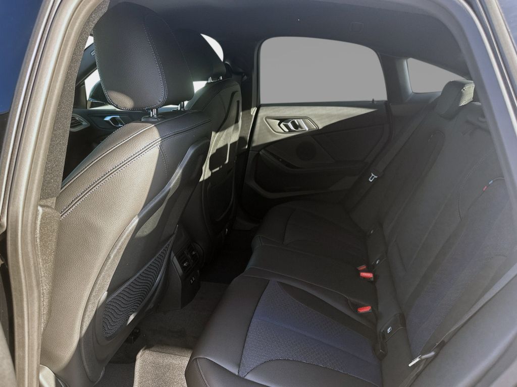 BMW 218 Gran Coupé 2024
