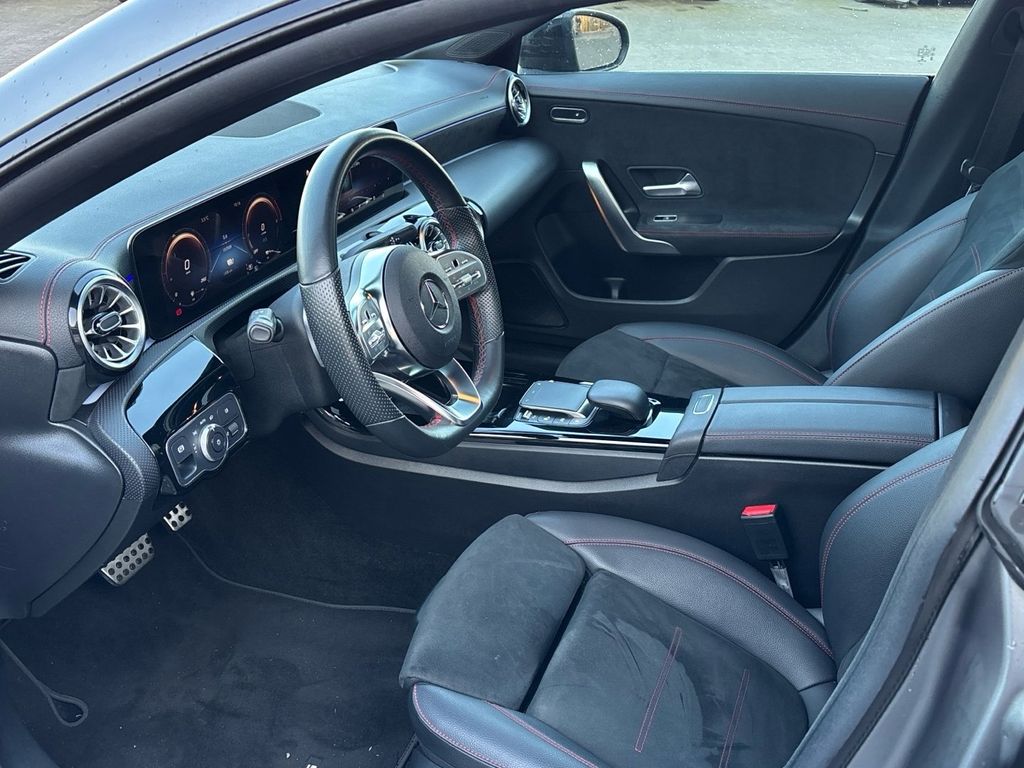 Mercedes-Benz CLA 250 2022